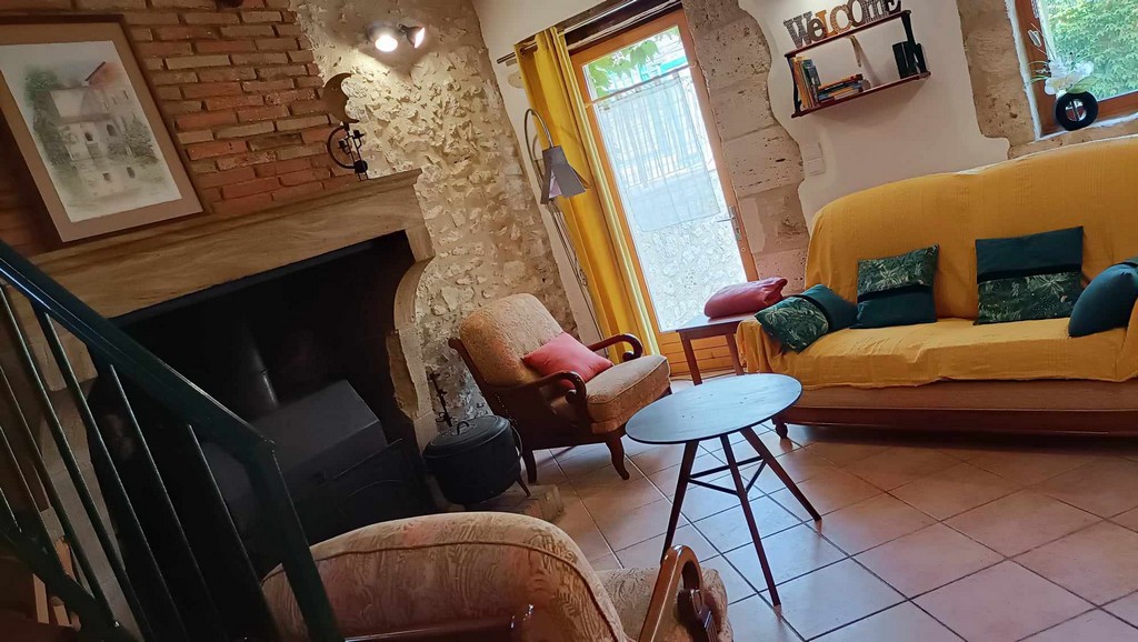 Cottage-Chenes-de-Lauzanac-Cosy-Winter-Eymet-Dordogne-1